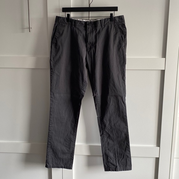 Frank & Oak - Newport, Modern Straight Fit, Charcoal Grey - Picture 1 of 8